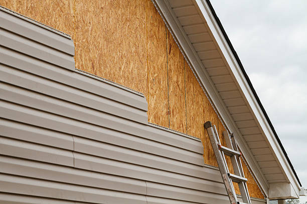 24/7 Emergency Vinyl Siding experts in Halifax, NC